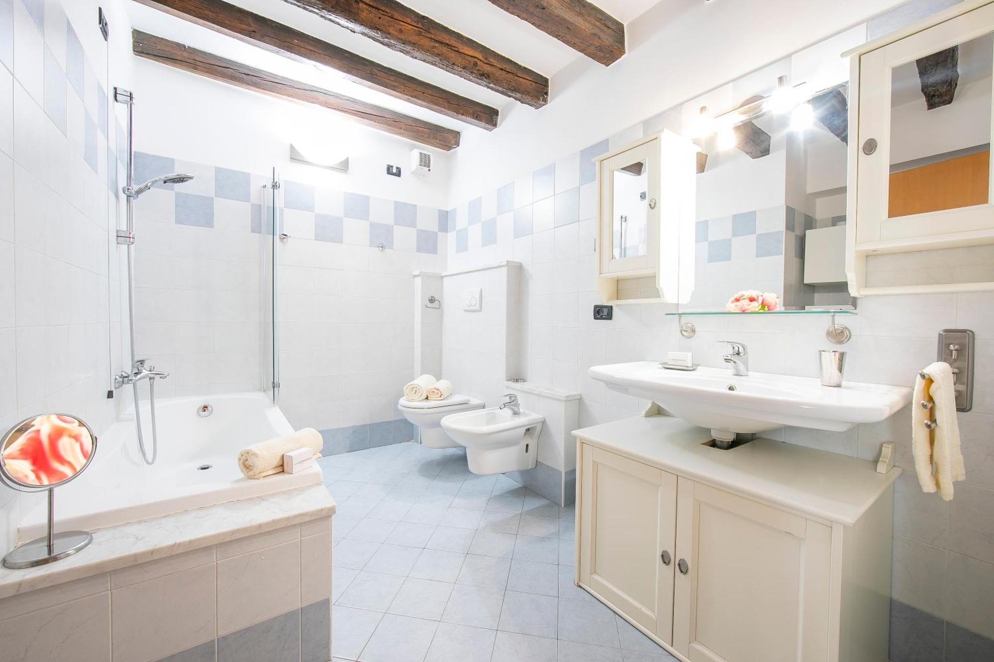 Casa Azzurra 150Mt From Lake - Happy Rentals Riva del Garda Extérieur photo